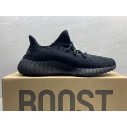 GT Yeezy Boost 350 V2 Core Black White