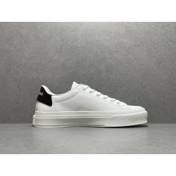 GT Givenchy Chito City Sport Dog Sneakers