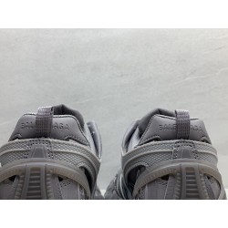 GT Balenciaga Track 2.0 Grey Clear Sole 668823W3CT11800