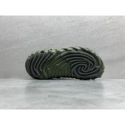GT Crocs Pollex Clog by Salehe Bembury Cucumber 207393-309