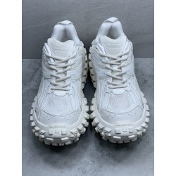 GT Balenciaga Defender White 685613W1RB31201