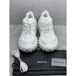 GT Balenciaga Defender White 685613W1RB31201