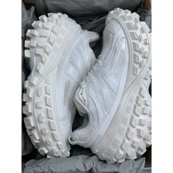 GT Balenciaga Defender White 685613W1RB31201