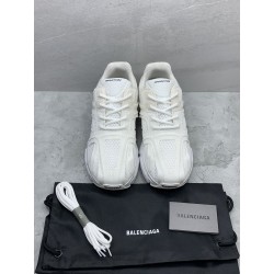 GT Balenciaga Phantom White 678869W2E929000