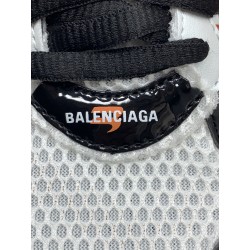 GT Balenciaga Runner White Orange Black 677403W3RB79051