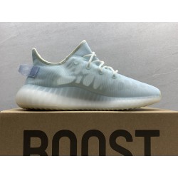 GT Yeezy Boost 350 V2 Mono Ice GW2869