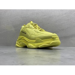 GT Balenciaga Triple-S Light Yellow 536737W2FA57000