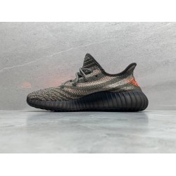 GT Yeezy Boost 350 V2 Dark Beluga HQ7045