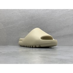 GT Yeezy Slide Bone (2022 Restock) FZ5897