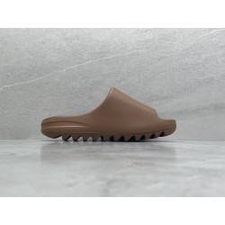 GT Yeezy Slide Flax FZ5896