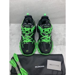 GT Balenciaga Track Black Green Glow 542023W3RL11035