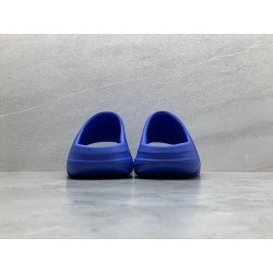 GT Yeezy Slide Azure ID4133