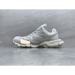 GT Balenciaga Track .3 White 700875W3RF19010