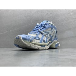 GT Balenciaga Runner Light Blue Eggshell White 677402W3RB2