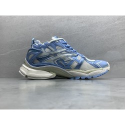 GT Balenciaga Runner Light Blue Eggshell White 677402W3RB2