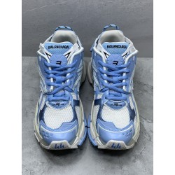 GT Balenciaga Runner Light Blue Eggshell White 677402W3RB2