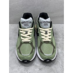 GT New Balance 990 V3 low Olive Green M990JD3