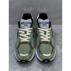 GT New Balance 990 V3 low Olive Green M990JD3