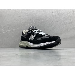 GT New Balance 992 Black Grey Suede M992EB