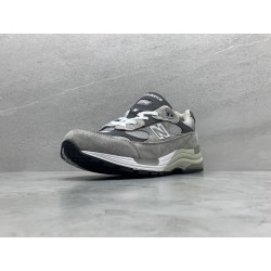 GT New Balance 992 Grey M992GR