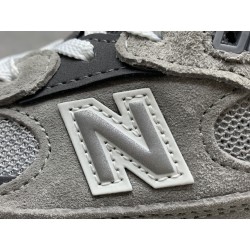 GT New Balance 992 Grey M992GR