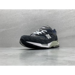 GT New Balance 992 Made in USA Navy Grey M992GG