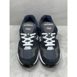 GT New Balance 992 Made in USA Navy Grey M992GG