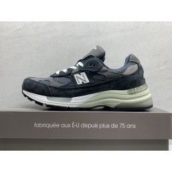 GT New Balance 992 Made in USA Navy Grey M992GG