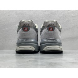 GT New Balance 990v3 Made in USA Grey M990GY3