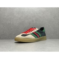 GT Gucci Gazelle Sneaker ‎Black Leather 726487AAA439549