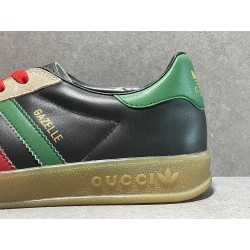 GT Gucci Gazelle Sneaker ‎Black Leather 726487AAA439549