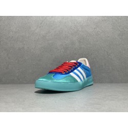 GT Gucci Gazelle Sneaker Light blue Silk Duchesse 707867 U7R10 3660