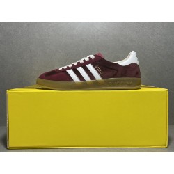 GT Gucci Gazelle Sneaker Red Velvet ‎707864 9STU0 6360