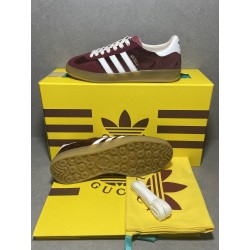 GT Gucci Gazelle Sneaker Red Velvet ‎707864 9STU0 6360