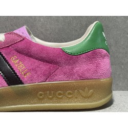 GT Gucci Gazelle Sneaker Pink Velvet  ‎707864 9STU0 5960