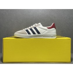 GT Gucci Gazelle Sneaker White Leather ‎707847 UTT10 9060