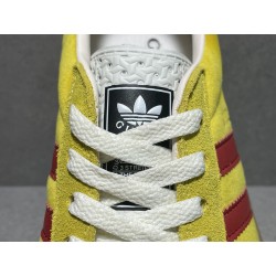 GT Gucci Gazelle Sneaker Yellow Velvet ‎707848 9STU0 7170