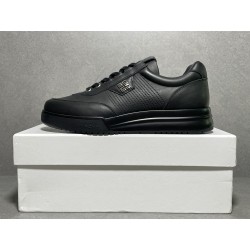 GT Givenchy G4 Sneakers Black Leather BH0070H1AU-001