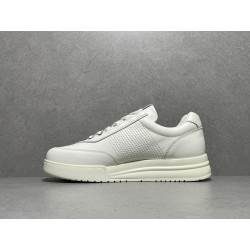 GT Givenchy G4 Sneakers White Leather BH0070H1AU-100