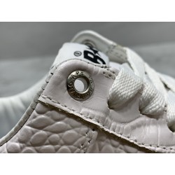 GT A Bathing Ape Bapesta OVO White Gold