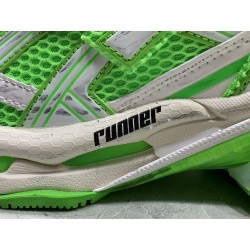 GT Balenciaga Runner Fluo Green 677403W3RBM3590