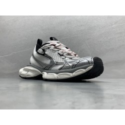 GT Balenciaga 3XL Grey White