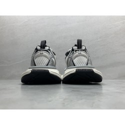 GT Balenciaga 3XL Grey White