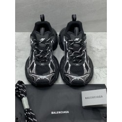 GT Balenciaga 3XL Black White
