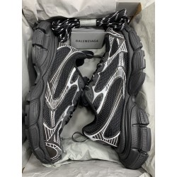 GT Balenciaga 3XL Black White