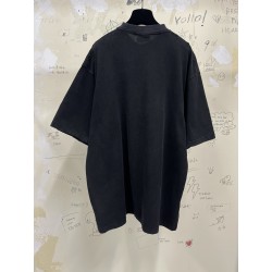 GT Balenciaga Be Different Apple Black Tee