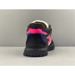 GT Off White Midtop Sponge Sneakers Black Pink 