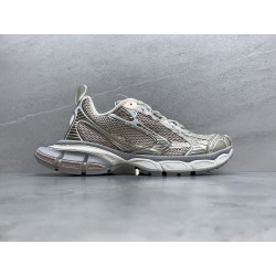 GT Balenciaga 3XL Sneaker Gold