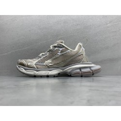 GT Balenciaga 3XL Sneaker Gold
