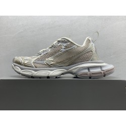 GT Balenciaga 3XL Sneaker Gold